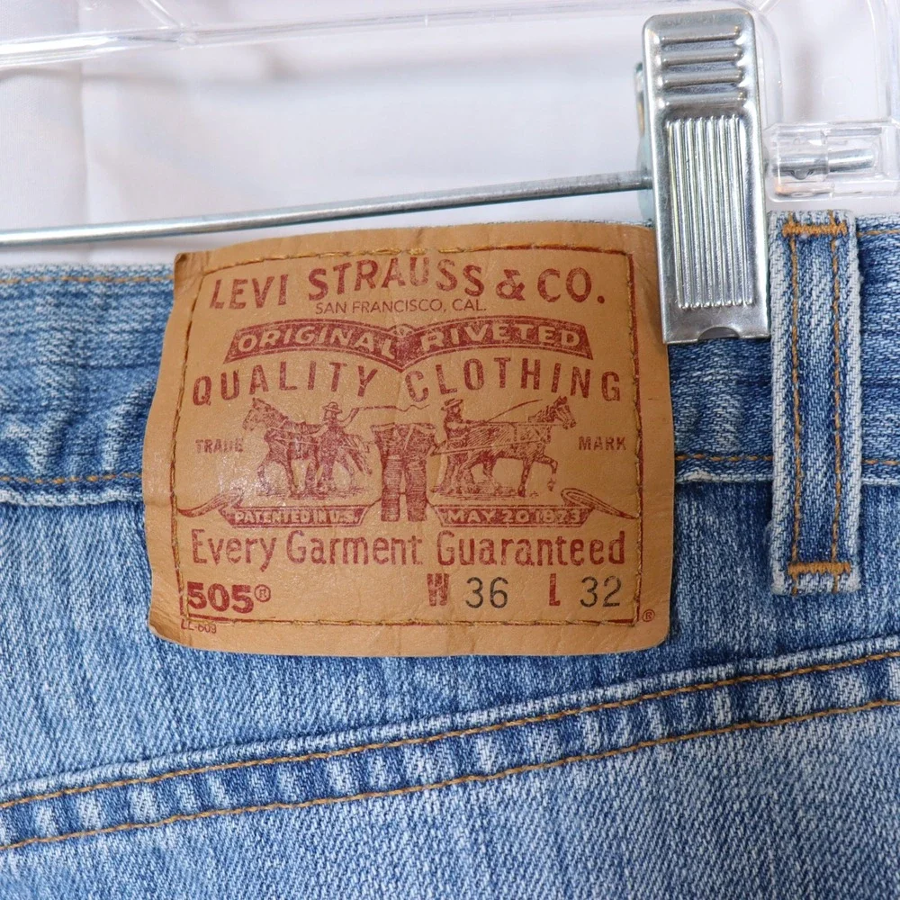 Levi's 505 Jeans Mens‎ 36x32 Blue Straight Leg Medium Wash USA